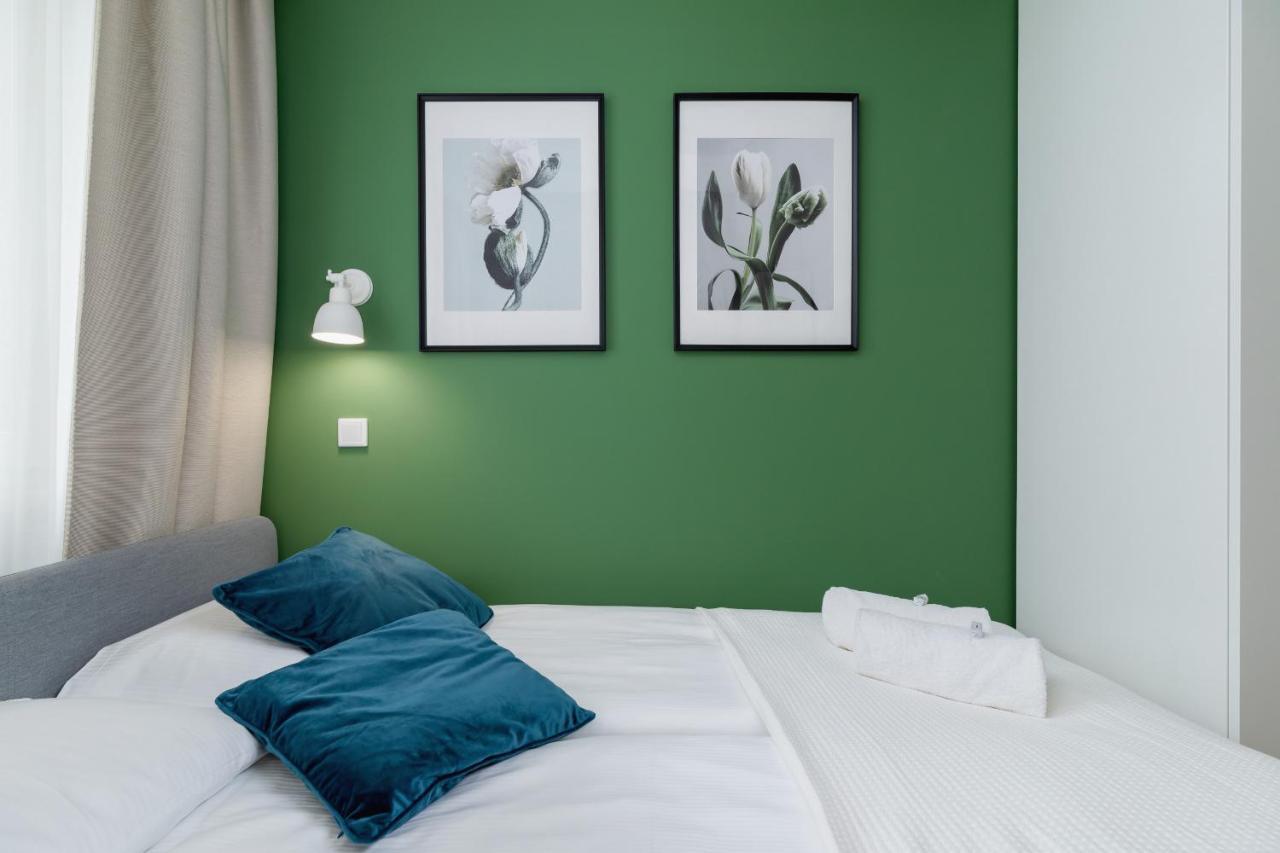 Modern Apartment On Lobzowska Street By Noclegi Renters คราคูฟ ภายนอก รูปภาพ