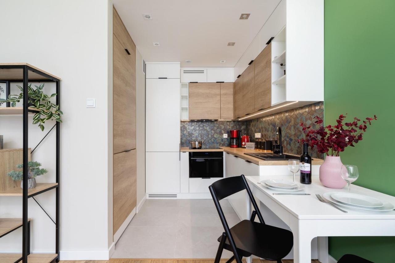Modern Apartment On Lobzowska Street By Noclegi Renters คราคูฟ ภายนอก รูปภาพ