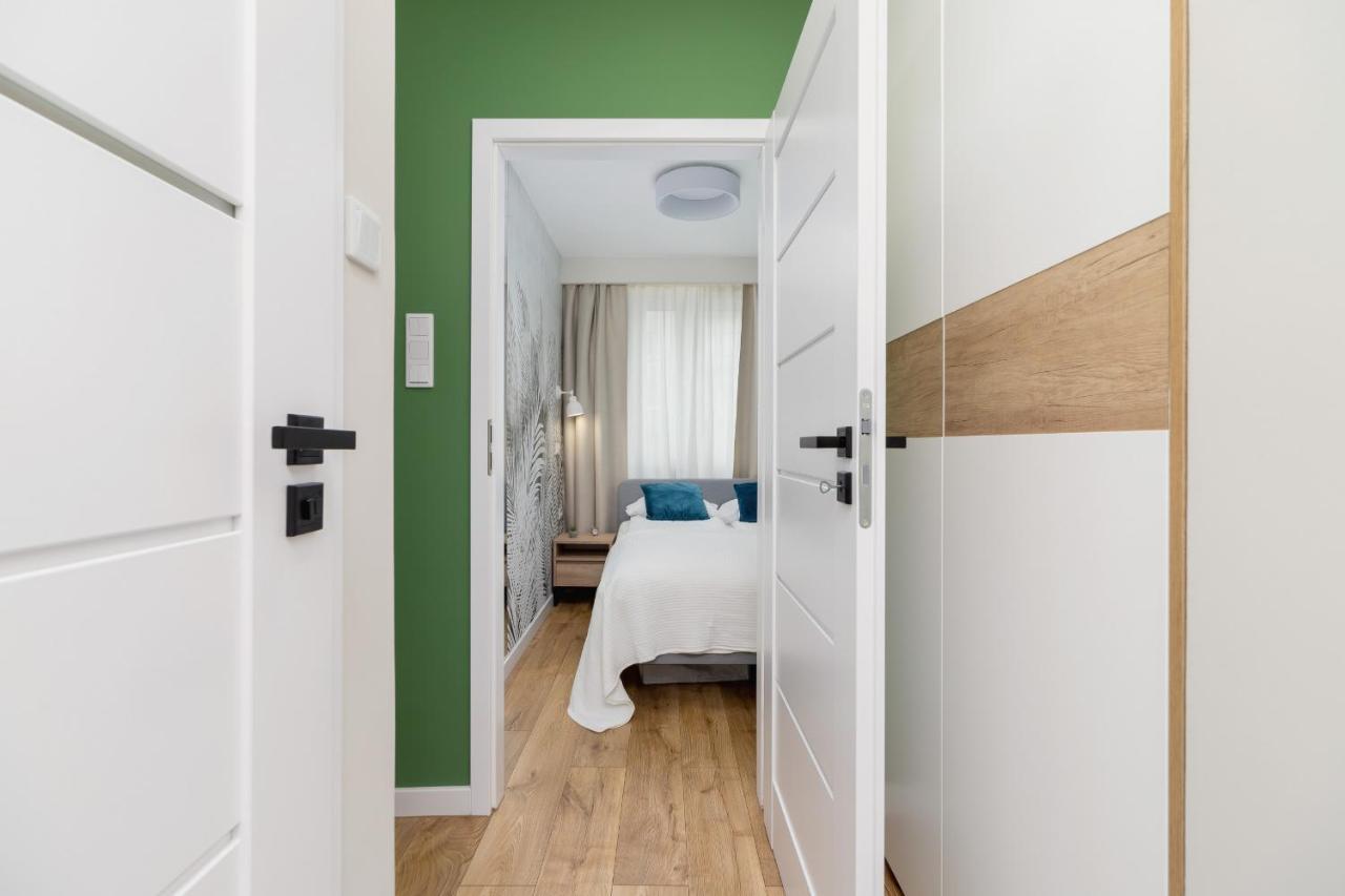 Modern Apartment On Lobzowska Street By Noclegi Renters คราคูฟ ภายนอก รูปภาพ